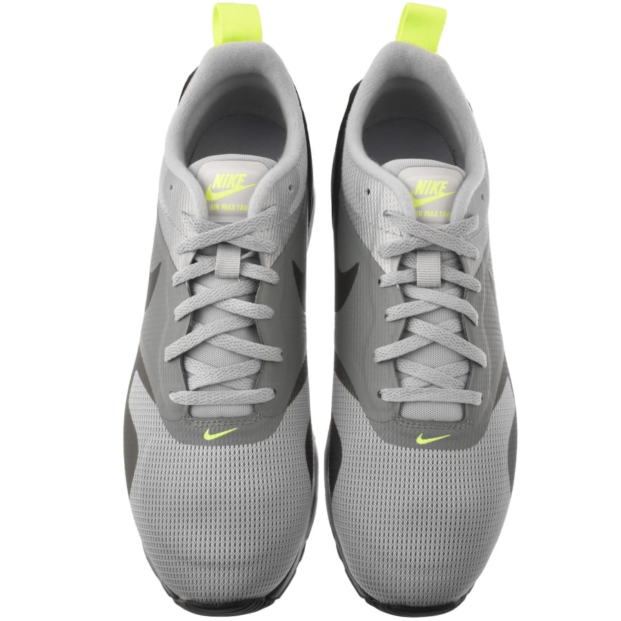 Nike air max tavas trainers deals